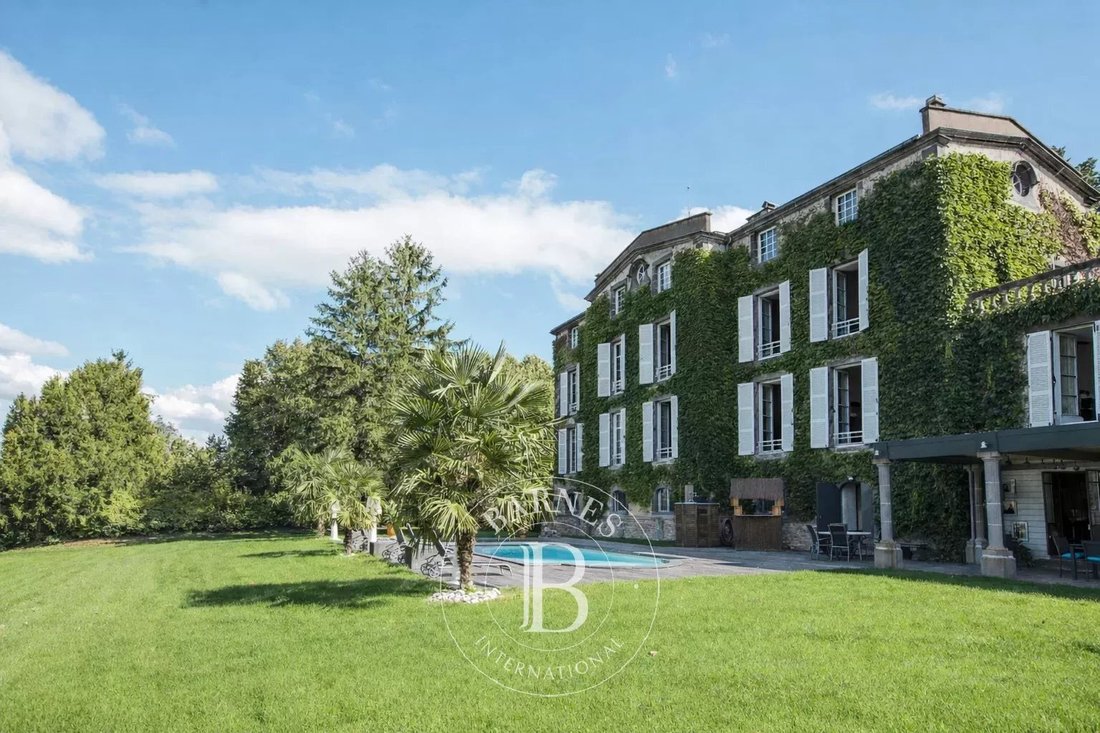 Castle in Cellule, Chambaron sur Morge, France 2 - 14301158