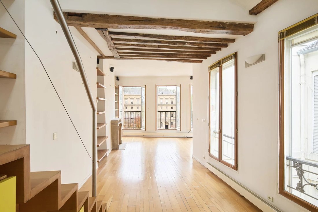 Apartment in Monnaie, Paris 6e Arrondissement, Paris 4 - 17140364