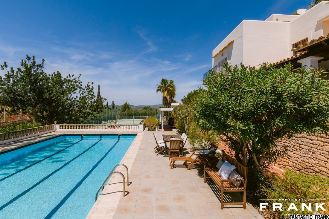 Villa in Jesus, Santa Eularia des Riu, Balearic Islands 3 - 14838085