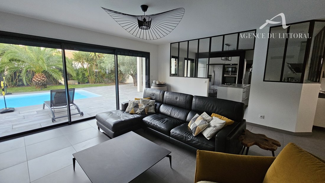 Villa in Nord Est, Andernos-les-Bains, France 4 - 17139907