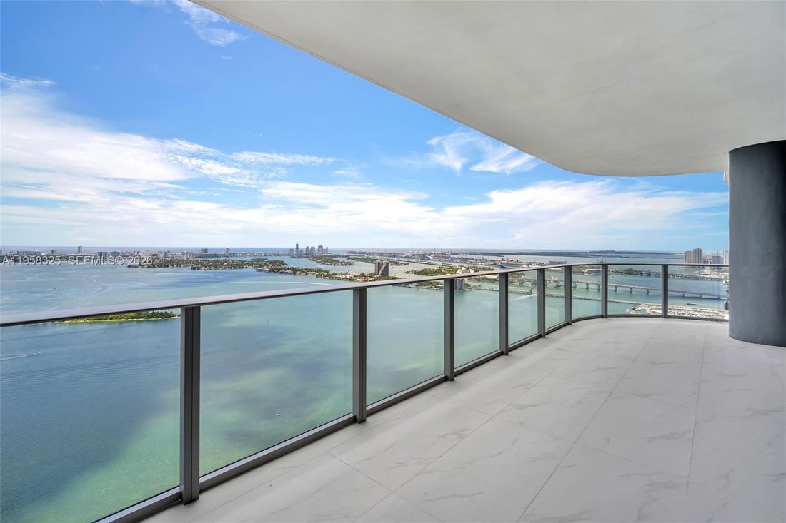 Condo in Miami, Florida, United States 5 - 17142116