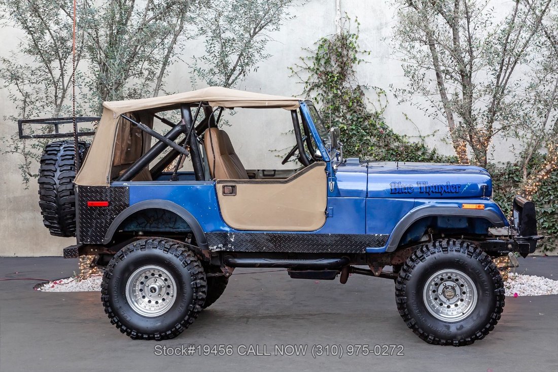Jeep CJ-7 in Los Angeles, CA 4 - 17141062