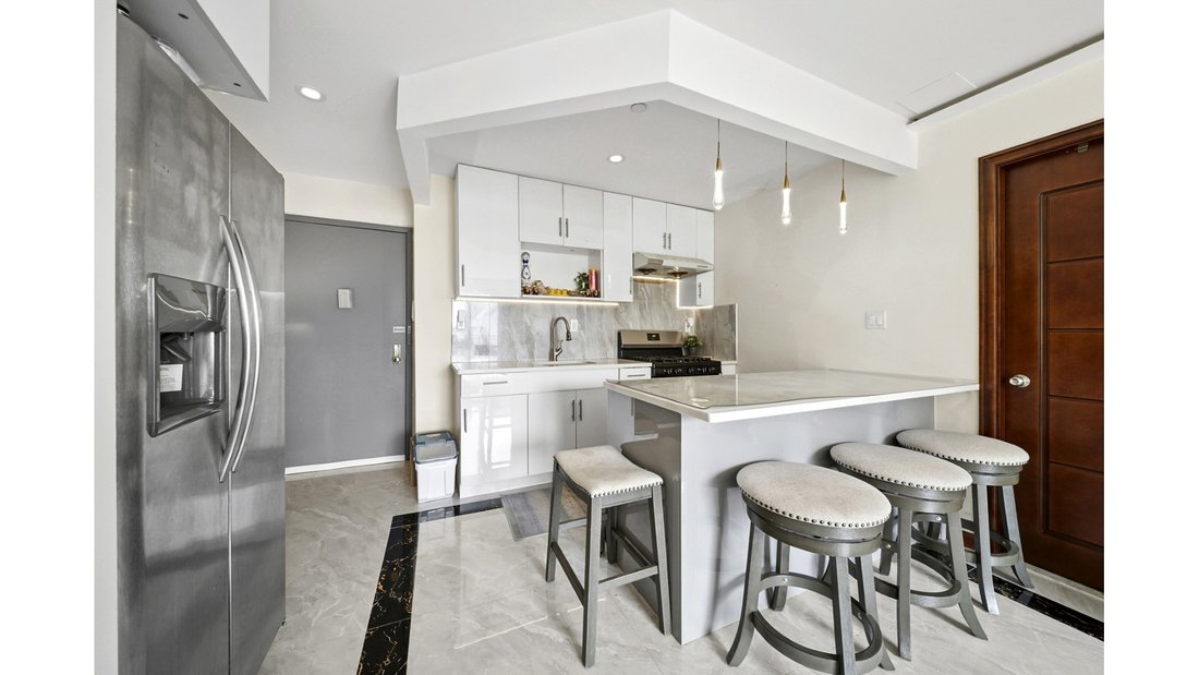 Condo in New York, New York, United States 3 - 16109878