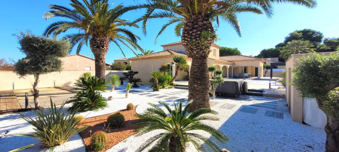 Villa in Cooperative, Agde, France 2 - 17140672