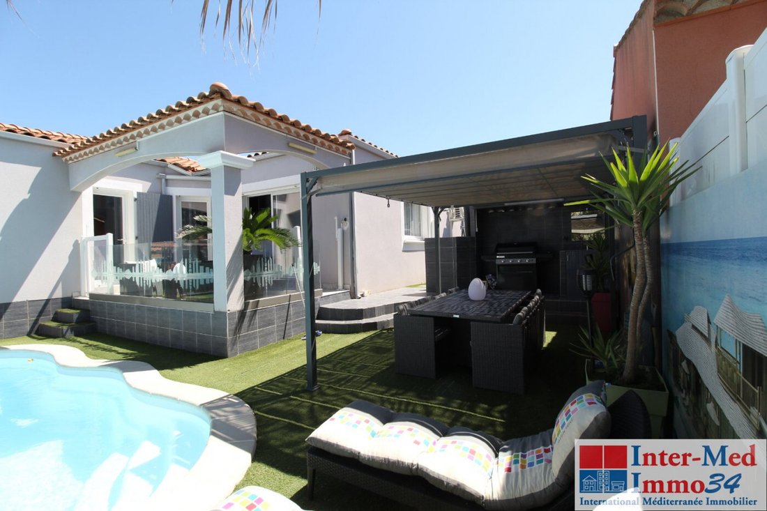 Villa in Vendres, Occitania, France 2 - 17140592