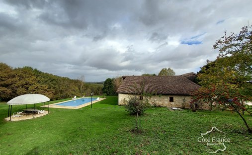 Estate in Aillas, Nouvelle-Aquitaine, France 1