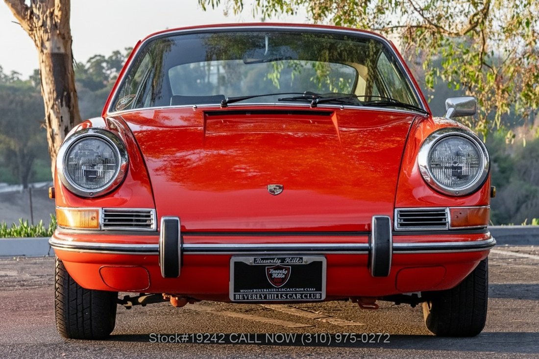 Porsche 912 in Los Angeles, CA 4 - 17140948