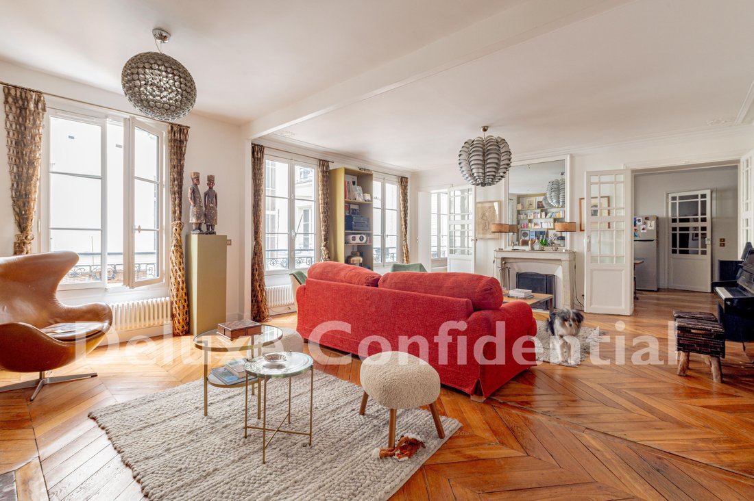 Apartment in Grange Aux Belles-Terrage, Paris 10e Arrondissement, Paris 4 - 17140324