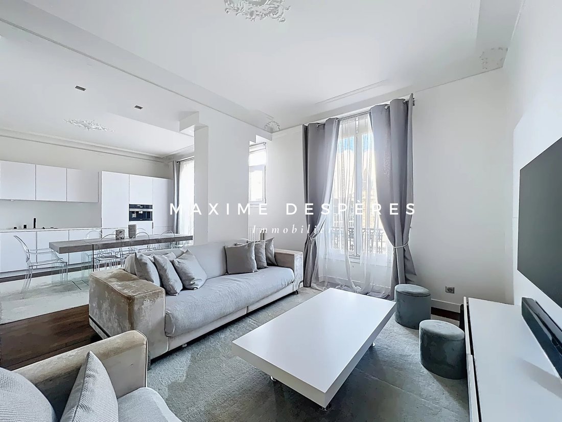 Apartment in La Plaine des Sablons, Neuilly-sur-Seine, France 1 - 17140277