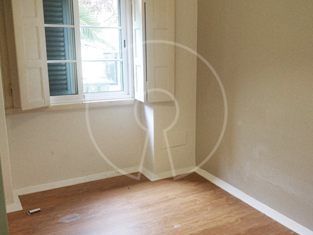 Apartment in Alvalade, Lisbon, Portugal 3 - 17143037