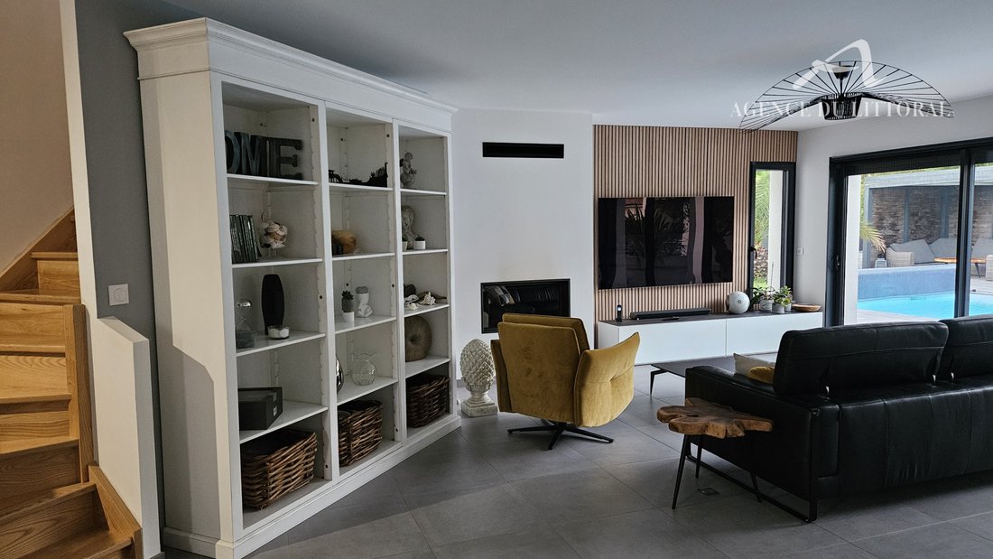 Villa in Nord Est, Andernos-les-Bains, France 5 - 17139907