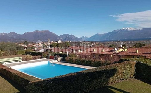 Villa in Polpenazze del Garda, Lombardy, Italy 1