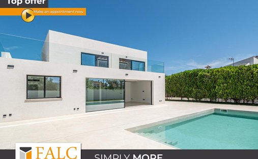 Villa in Llucmajor, Balearic Islands, Spain 1