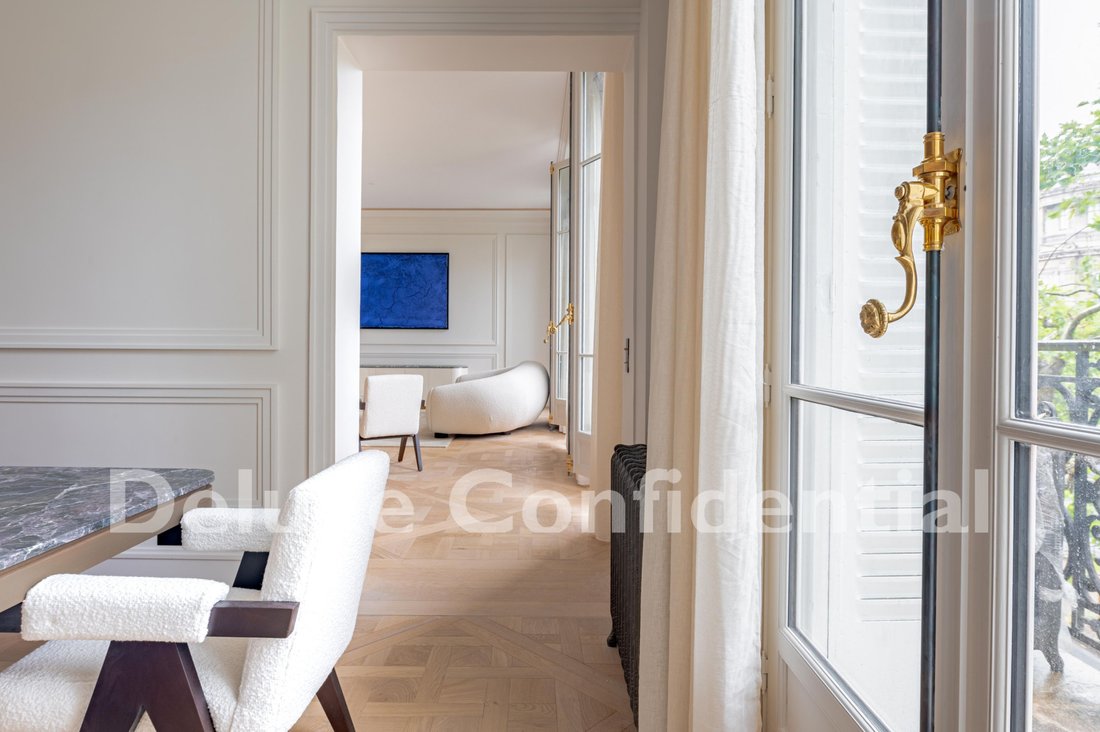Apartment in Grange Aux Belles-Terrage, Paris 10e Arrondissement, Paris 1 - 17140219