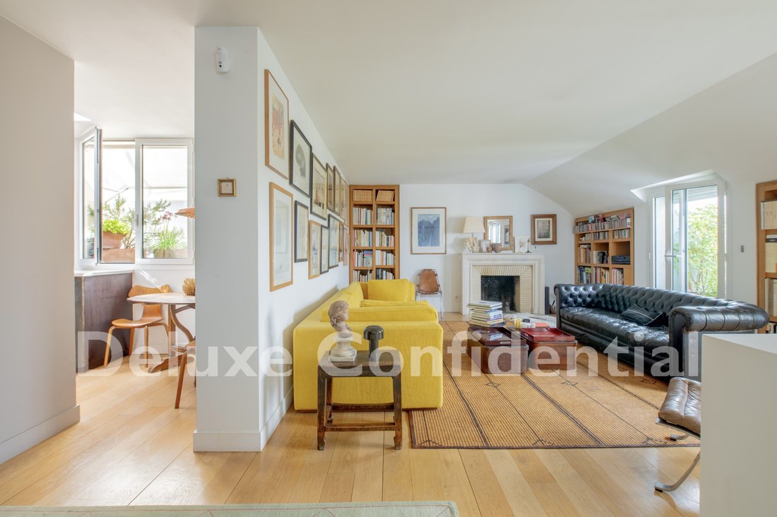 Apartment in Grange Aux Belles-Terrage, Paris 10e Arrondissement, Paris 4 - 17140183