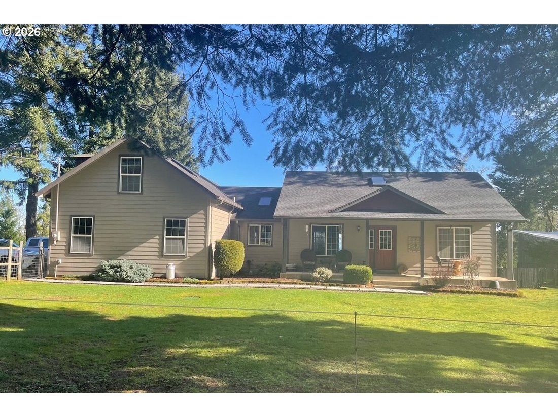 House in Dallas, Oregon, United States 1 - 17136596