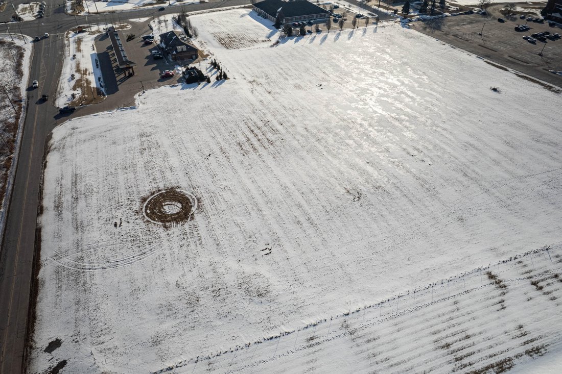 Land in Crown Point, Indiana, United States 3 - 17062612