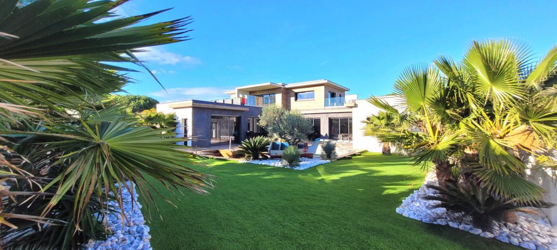 Villa in Cooperative, Agde, France 2 - 17140501