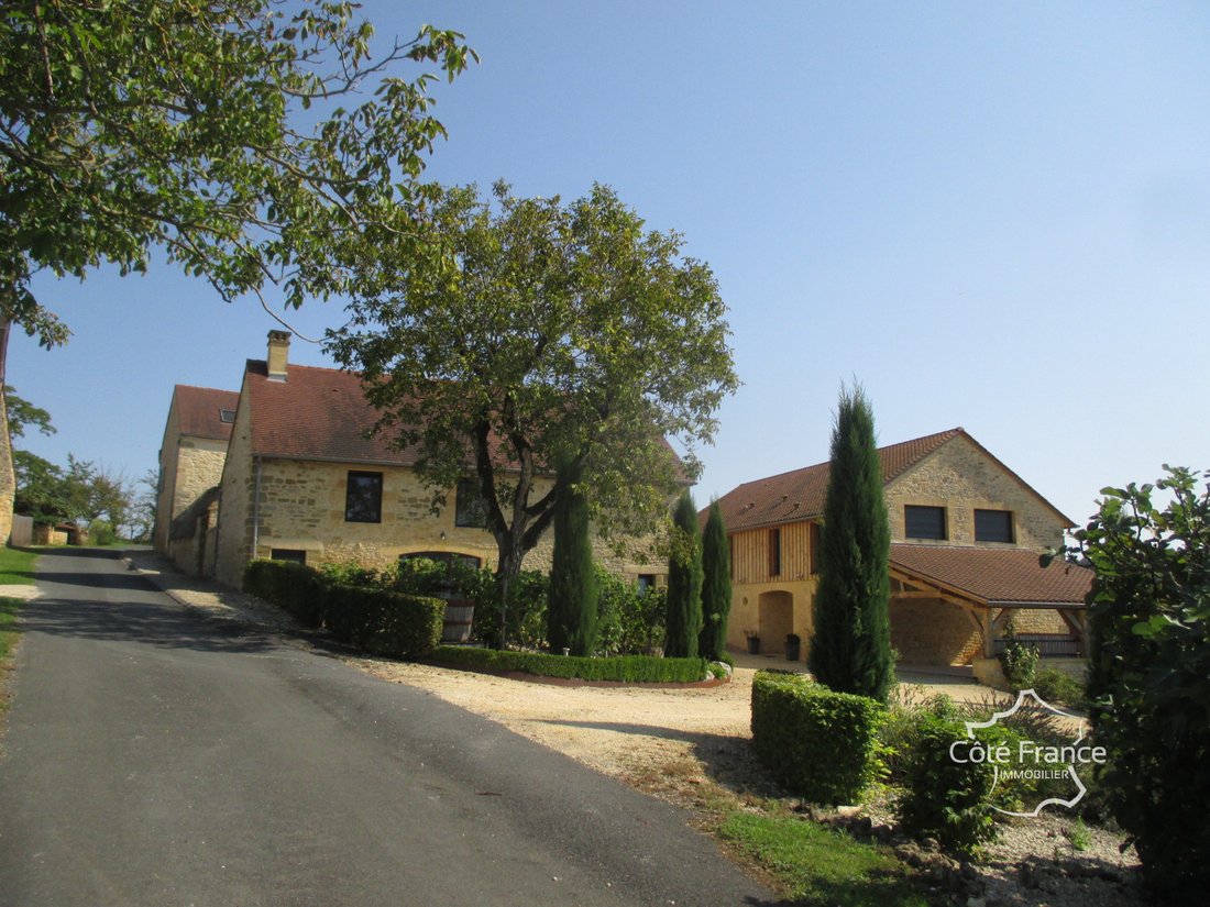 Estate in Temniac, Sarlat-la-Canéda, France 2 - 17140509