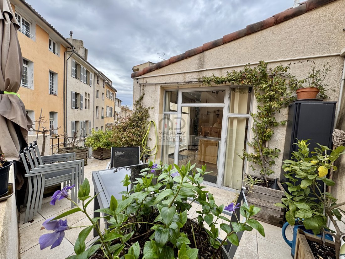Apartment in Granettes-Jauberte-Sainte Anne, Aix-en-Provence, France 2 - 17140232