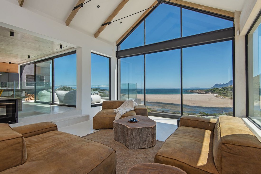 Casa a Rooi Els, Capo Occidentale, Sudafrica 4 - 17142461