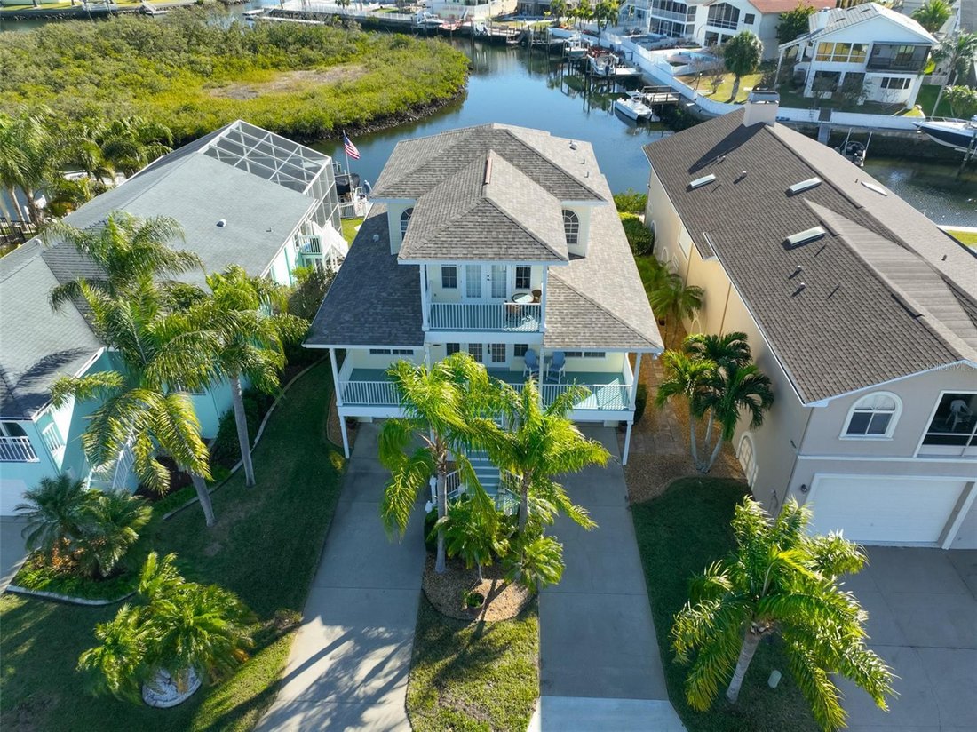 House in New Port Richey, Florida, United States 1 - 17141146