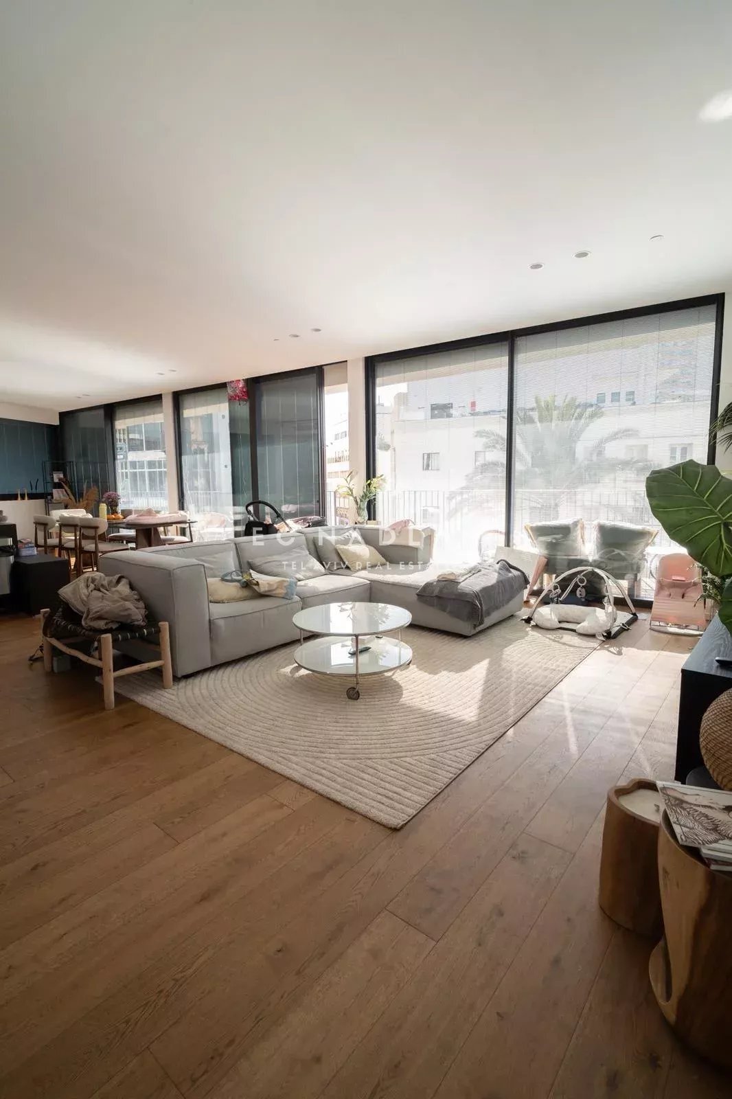 Apartment in Tel Aviv-Yafo, Tel Aviv District, Israel 2 - 17140647
