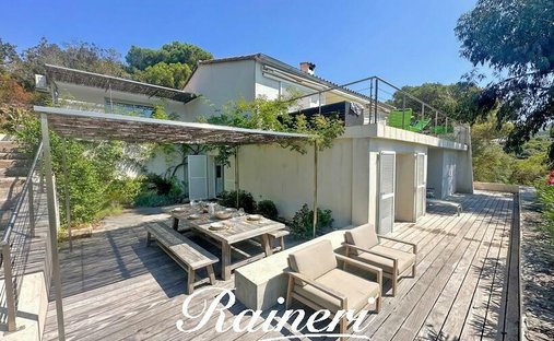 Villa in Pietrosella, Corsica, France 1