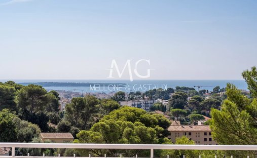 Appartamento a Maurice Jeanpierre, Le Cannet, Francia 1