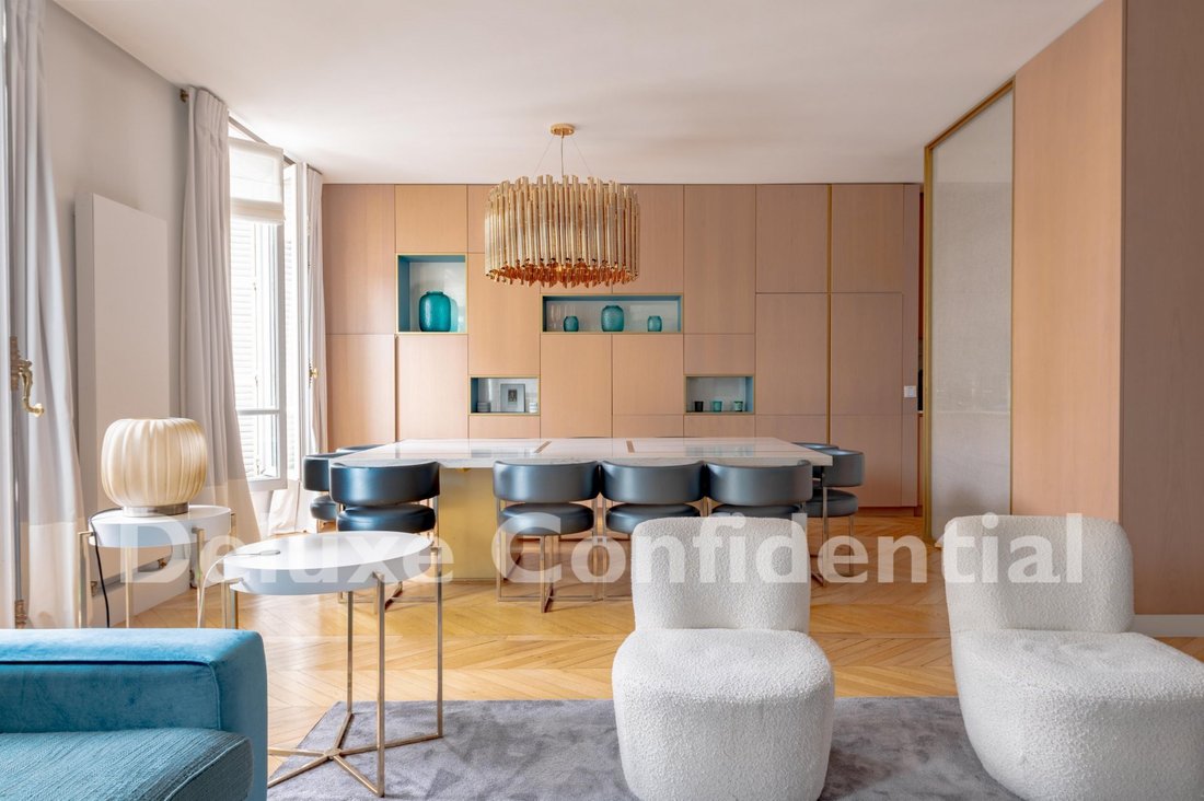 Apartment in Grange Aux Belles-Terrage, Paris 10e Arrondissement, Paris 3 - 17140473