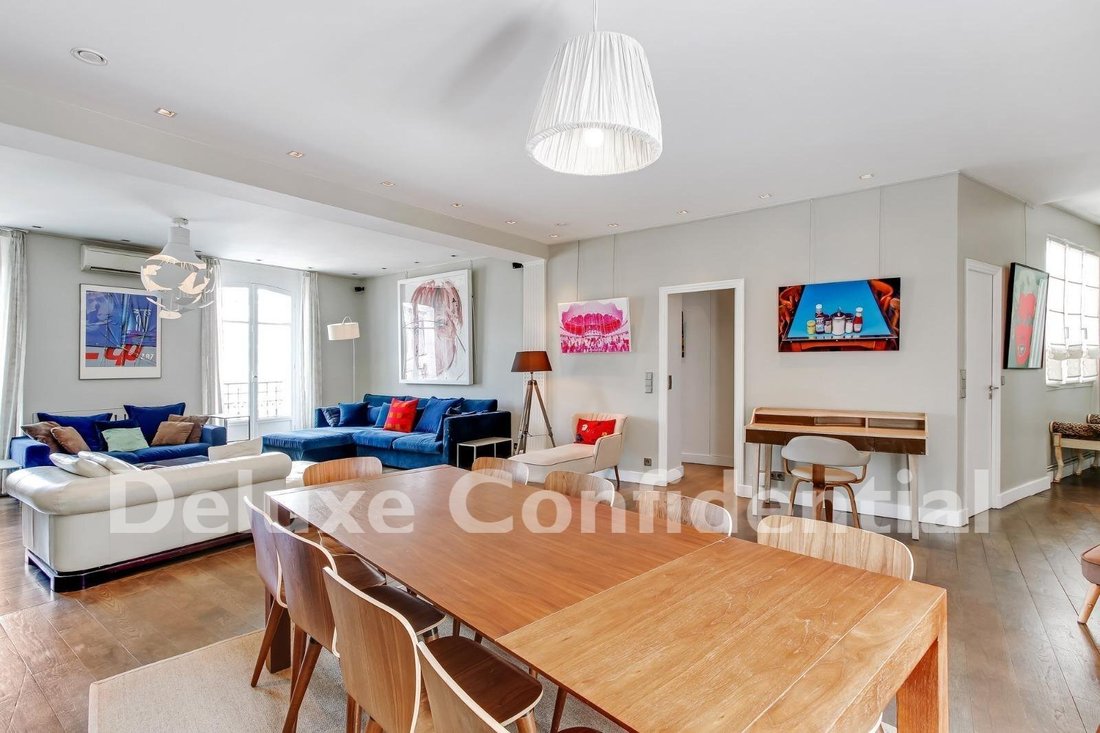Apartment in Grange Aux Belles-Terrage, Paris 10e Arrondissement, Paris 5 - 17140460