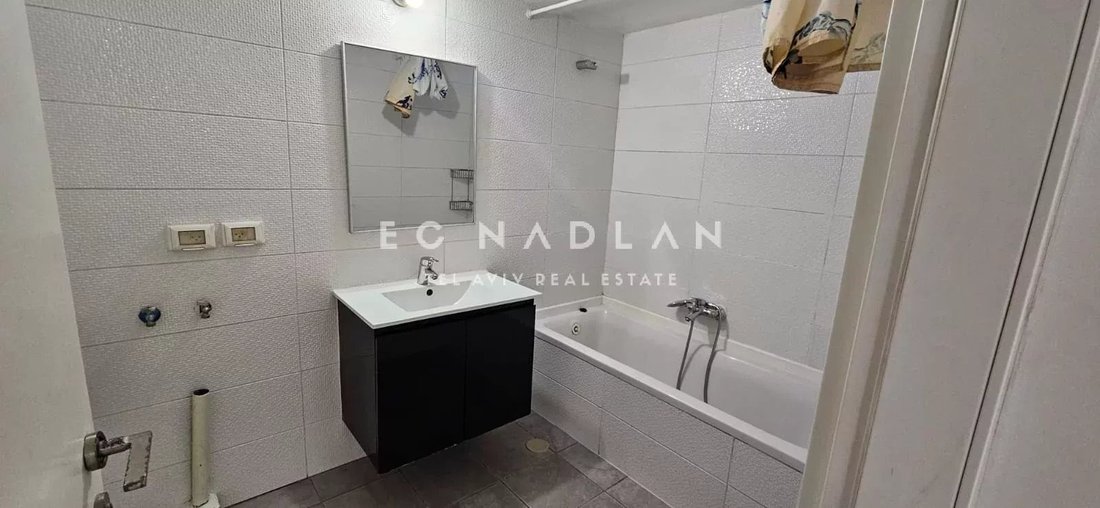 Apartment in Tel Aviv-Yafo, Tel Aviv District, Israel 4 - 17140644