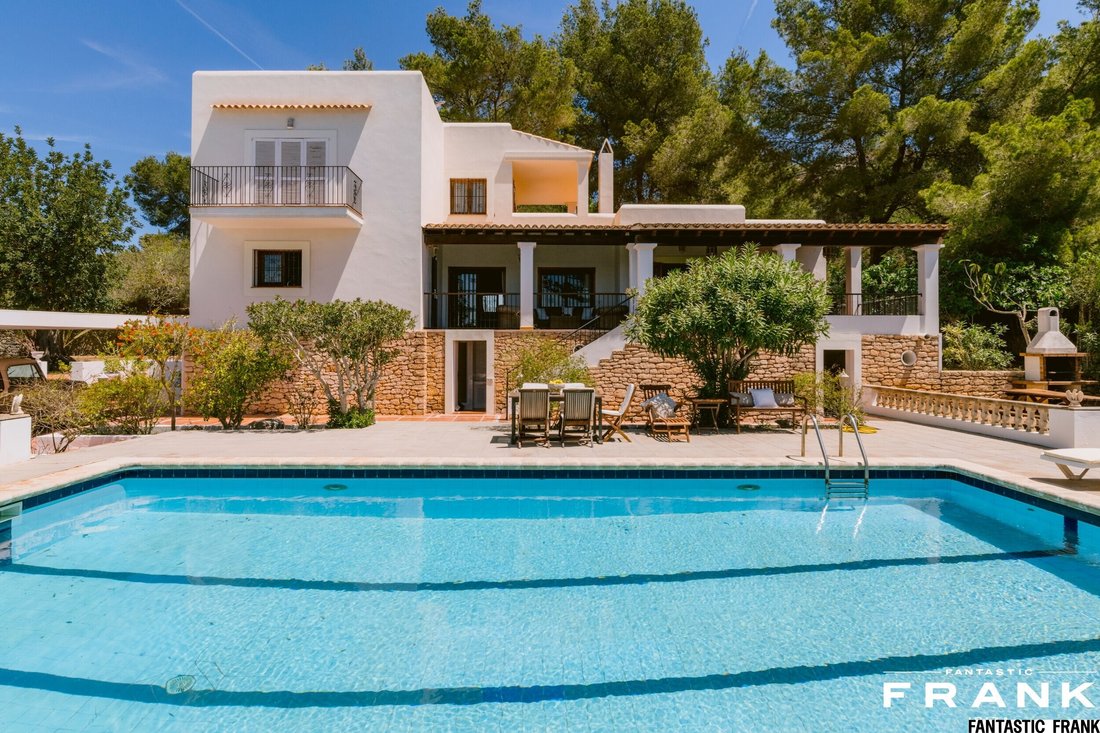 Villa in Jesus, Santa Eularia des Riu, Balearic Islands 2 - 14838085