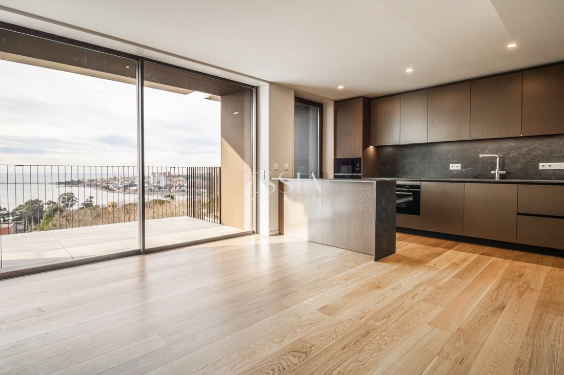 Apartment in Santa Marinha e Sao Pedro da Afurada, Porto District, Portugal 1 - 13451456