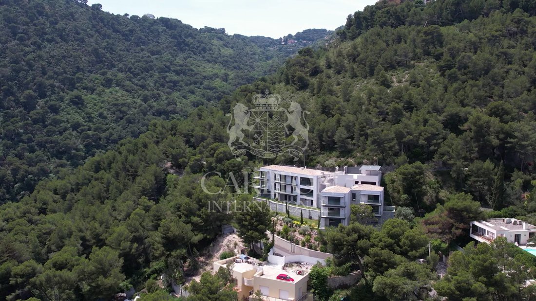 Villa in Èze, Provence-Alpes-Côte d'Azur, France 3 - 17079653