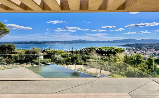 Villa in Ville-Les Saquedes-Le Bouillonnet, Sainte-Maxime, France 1