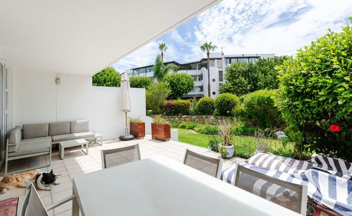 Apartment in Mouille Point, Atlantic Seaboard, Cape Town 1