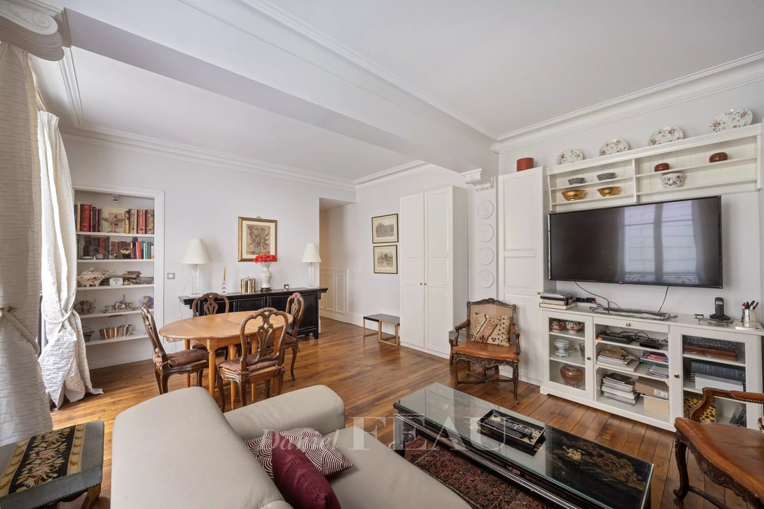 Apartment in Odéon, Paris 6e Arrondissement, Paris 2 - 17140920