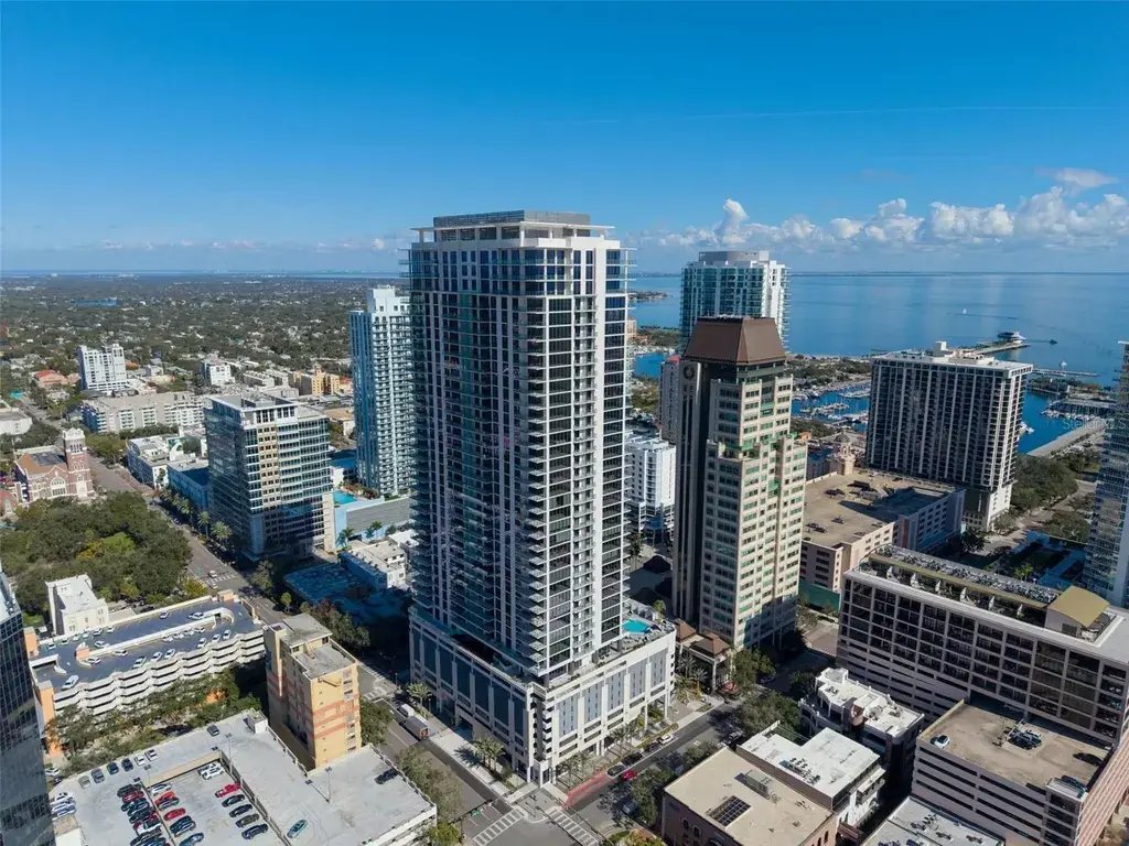 House in St. Petersburg, Florida, United States 1 - 17111984