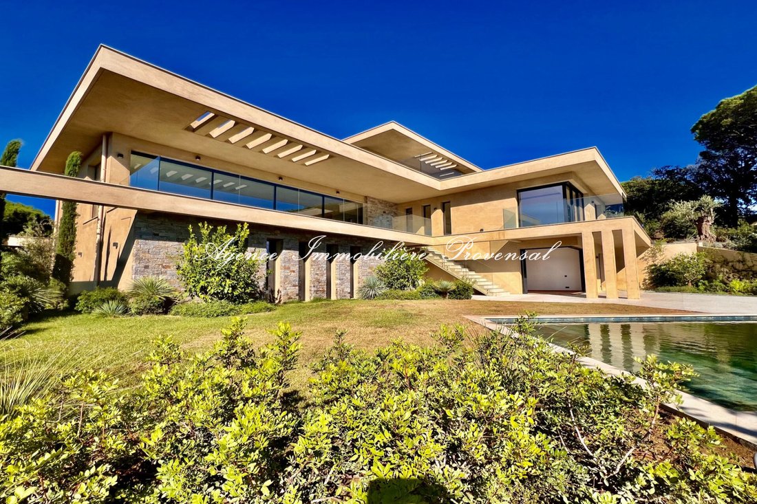 Villa in Ville-Les Saquedes-Le Bouillonnet, Sainte-Maxime, France 2 - 17139866