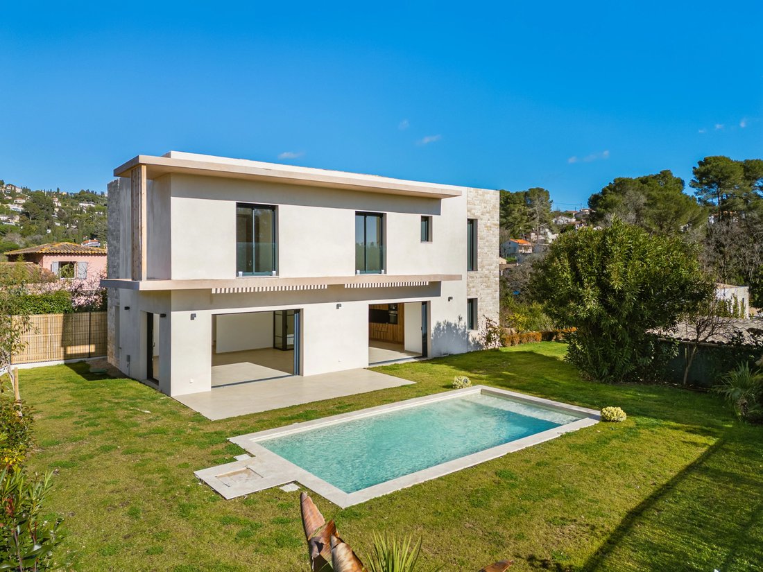 Villa in Mougins, Provence-Alpes-Côte d'Azur, France 1 - 17062239