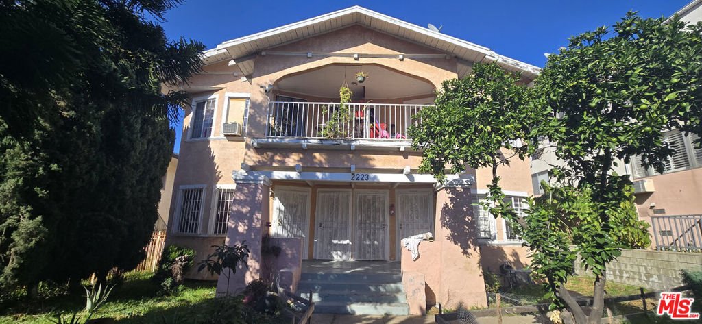 Los Angeles, California, United States 1 - 17142248