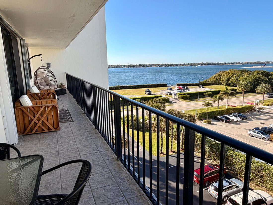 Condo in Palm Beach, Florida, United States 5 - 17135996