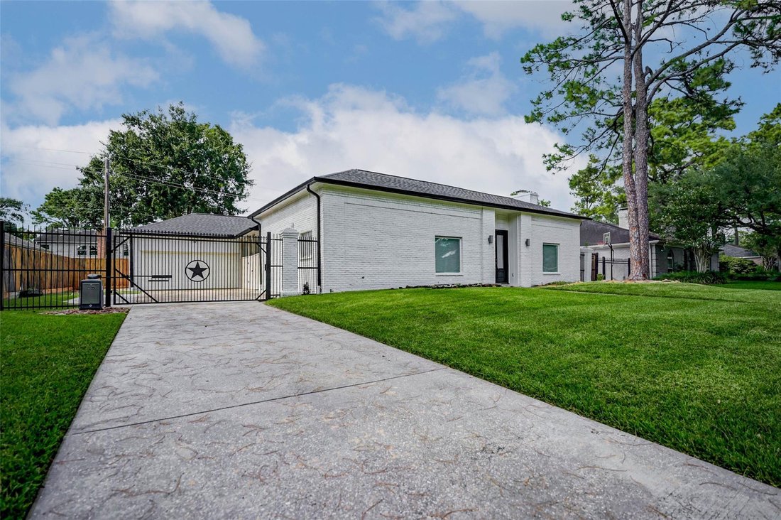 House in Houston, Texas, United States 2 - 17142340