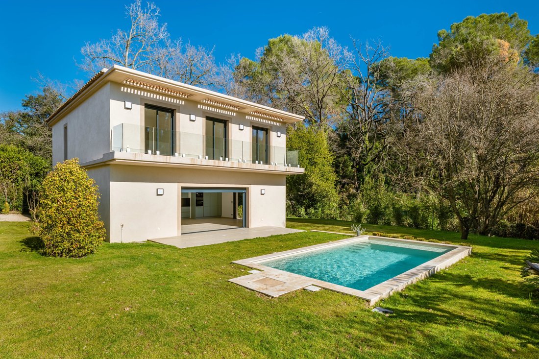 Villa in Mougins, Provence-Alpes-Côte d'Azur, France 4 - 17062241