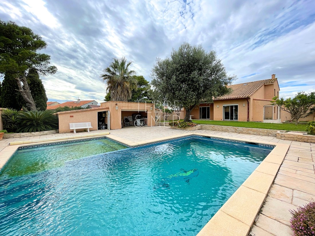 House in Saint-Cyprien, Occitania, France 2 - 17140174