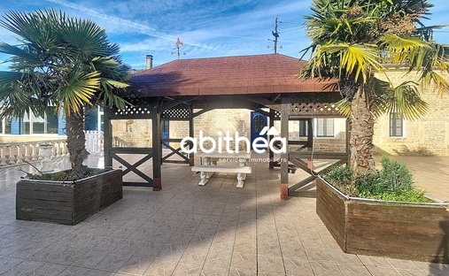 Tenuta a Villefagnan, Nuova Aquitania, Francia 1