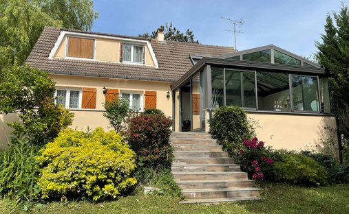 Villa in Santeny, Ile-de-France, France 1