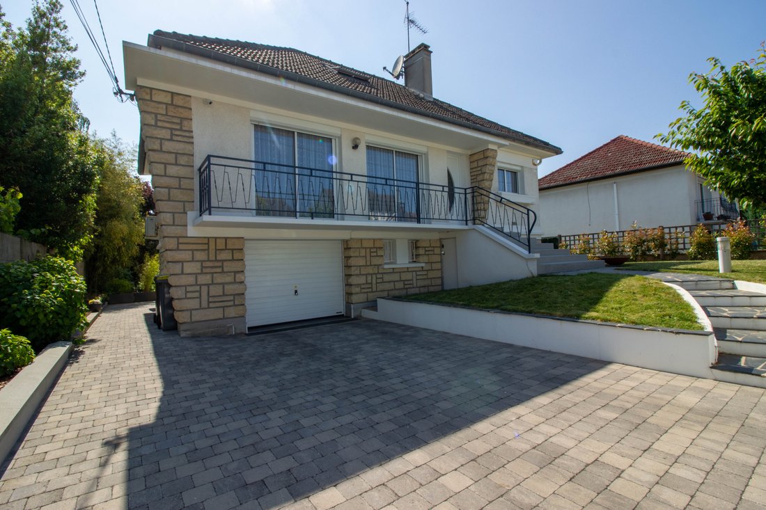 House in Yerres, Ile-de-France, France 1 - 17140888