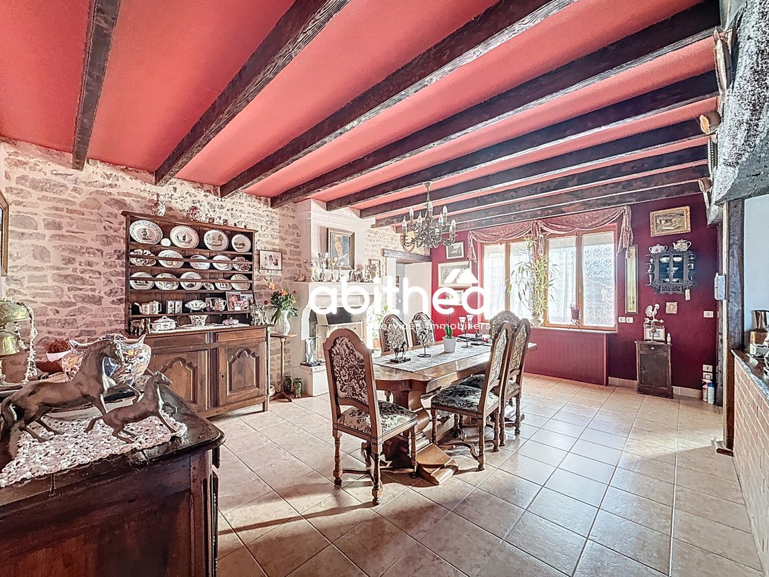 Estate in Villefagnan, Nouvelle-Aquitaine, France 5 - 17140150
